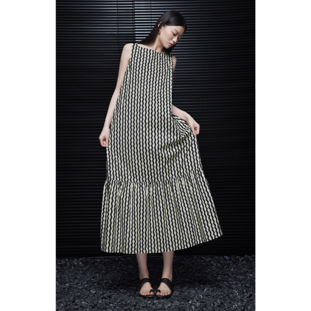 moment striped dress women 2024 summer new style temperament high end exquisite super beautiful niche design slim image 4