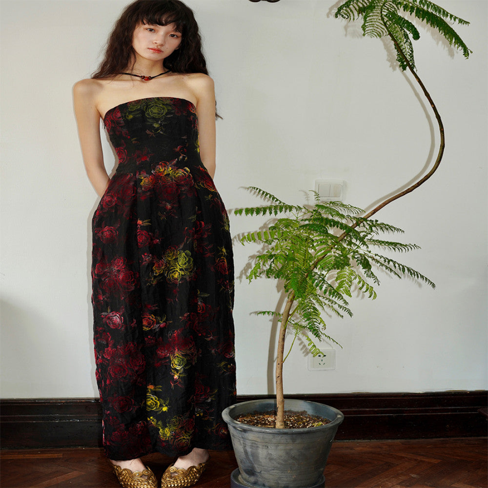 Bad taste western new Chinese style Tencel plush hanging neck retro floral suspender dress in stock image 13