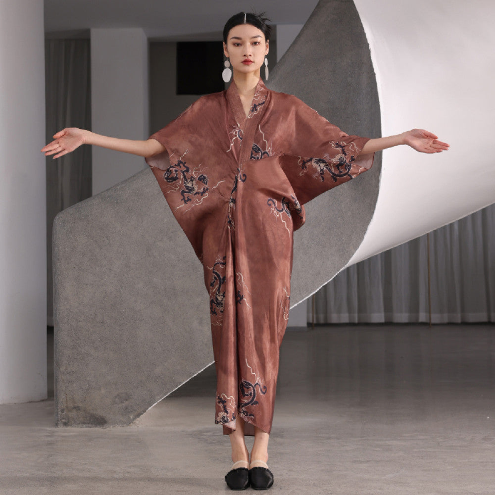 New Chinese style printed three dimensional cut batwing sleeves with a niche design sense both inside and outside the boundaries Seven point sleeve long dress image 17