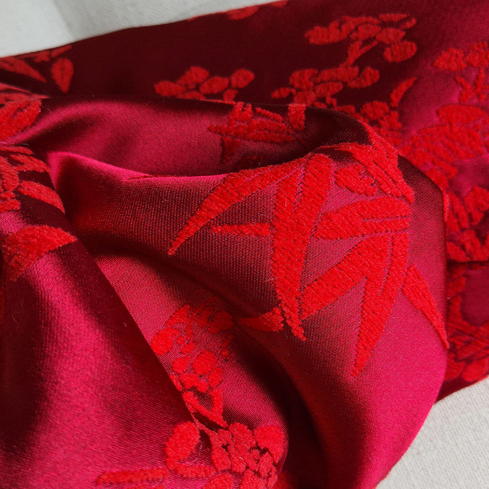 New Chinese style red vest for women in 2025 New Year Zhangrong jacquard layered outer vest zodiac year Chinese style top image 9