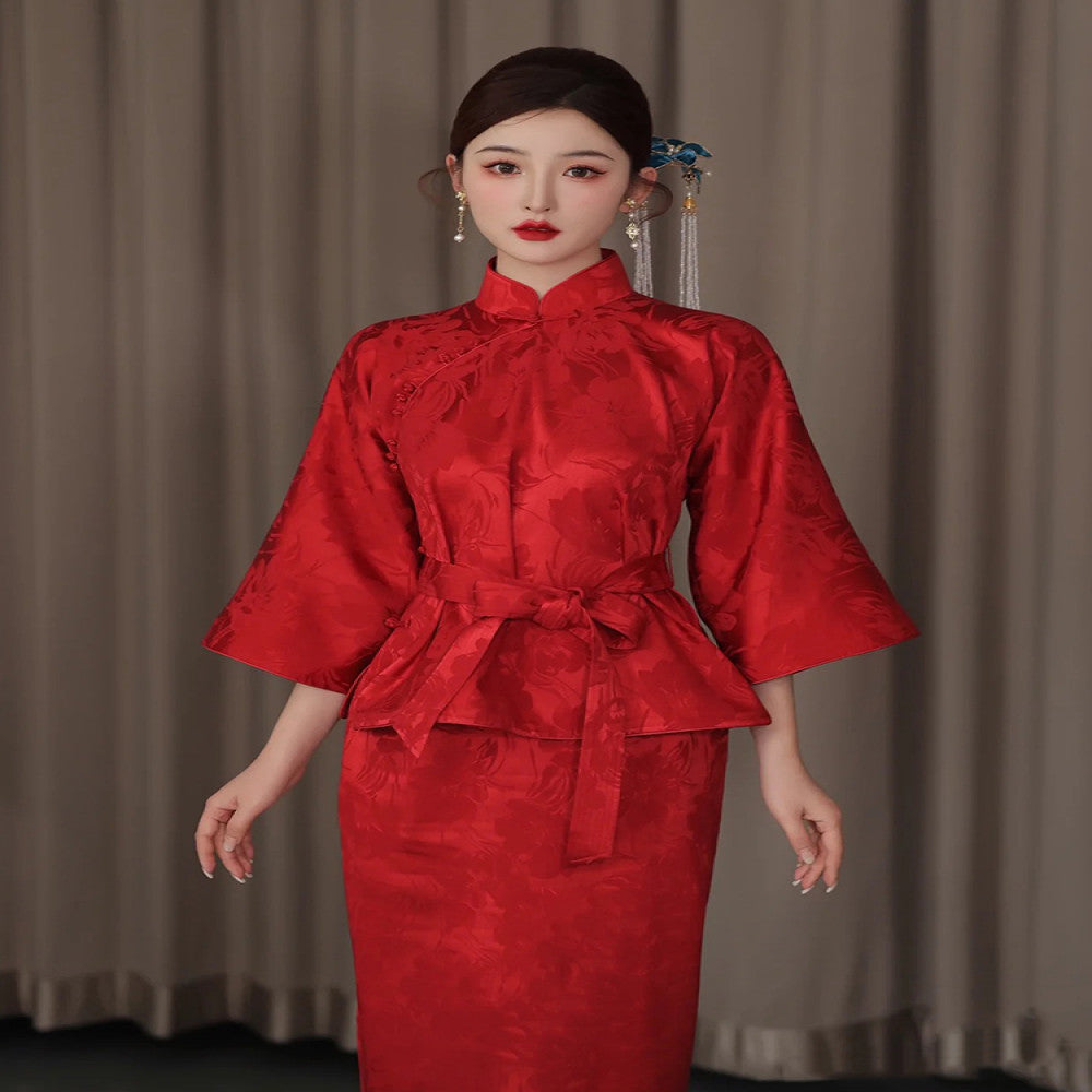 Chinese style jacquard red modified cheongsam top bride s wedding toast dress standing collar half skirt two piece set image 2