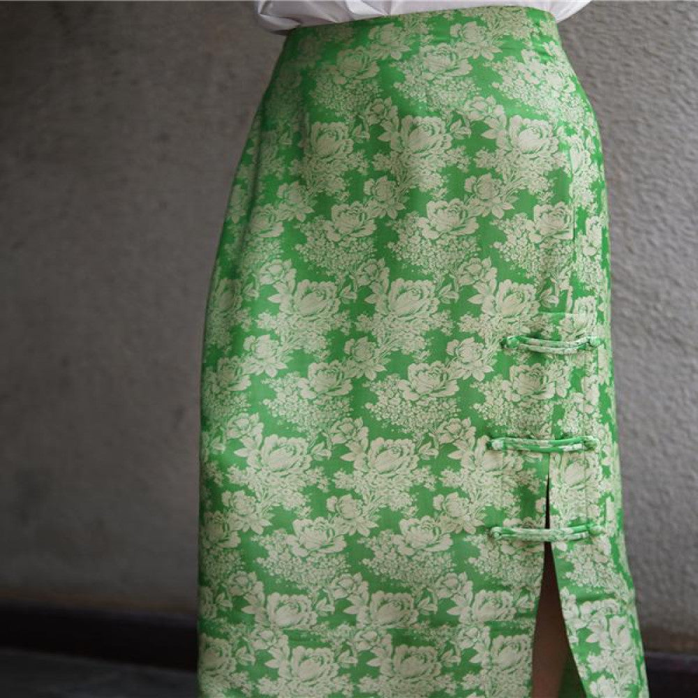 Yang Mi s same jacquard silk half skirt with high waist side slit buckle versatile Chinese style new Chinese style slimming F3220 image 0