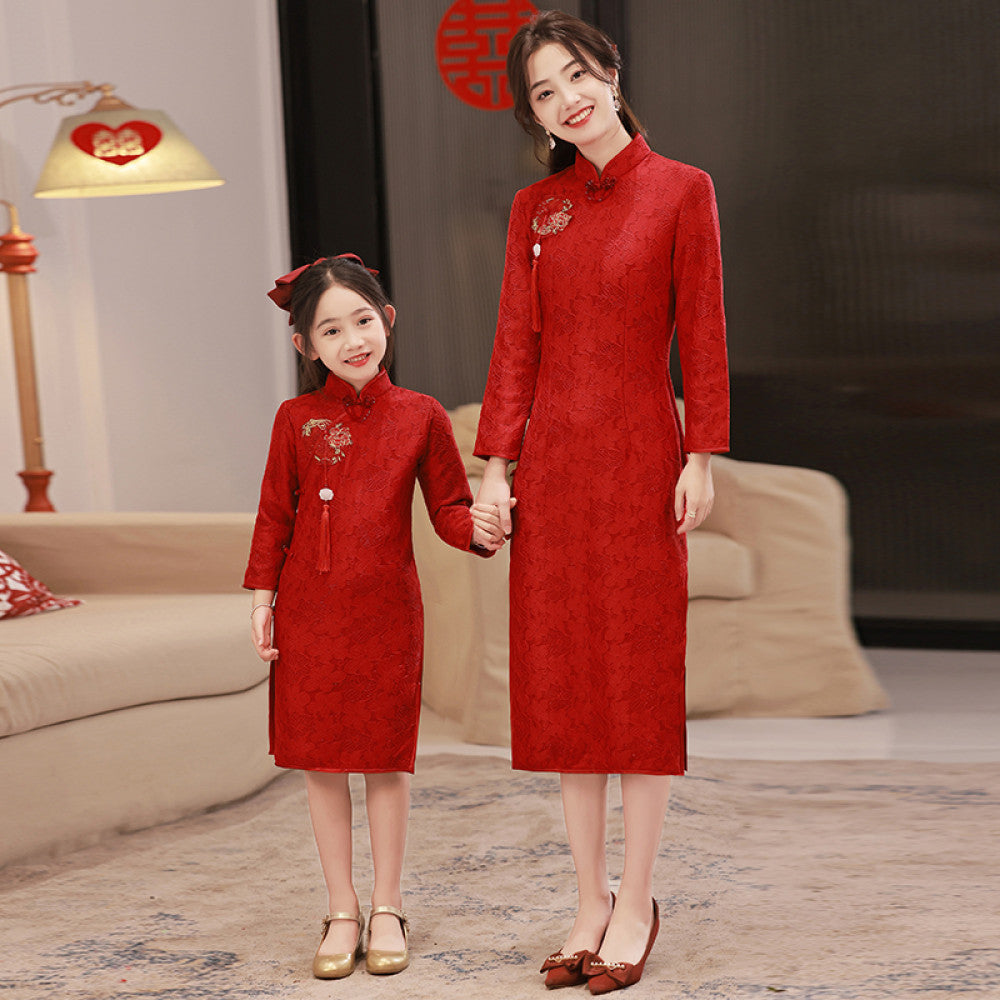 Retro new Chinese style parent child dress cheongsam red New Year dress mother and daughter dress long sleeve spring and autumn 2025 new style high end image 14