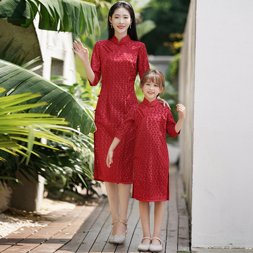 High end parent child cheongsam skirt 2025 new spring and autumn trend Internet celebrity mother and daughter dress red improved Chinese style retro skirt image 15