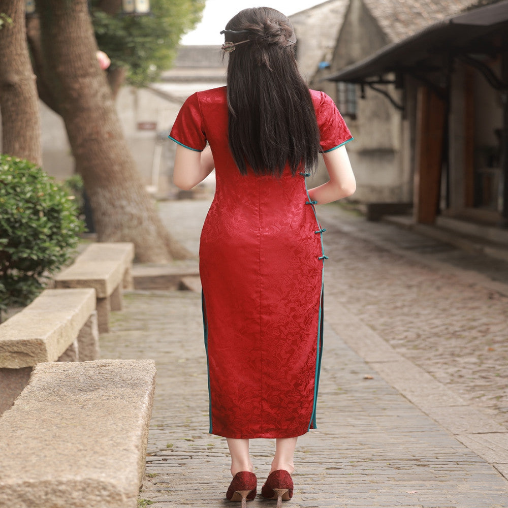 Wanping Guimeng Young style toast dress high end long cheongsam 2025 spring and summer new arrival bride engagement certificate daily image 4