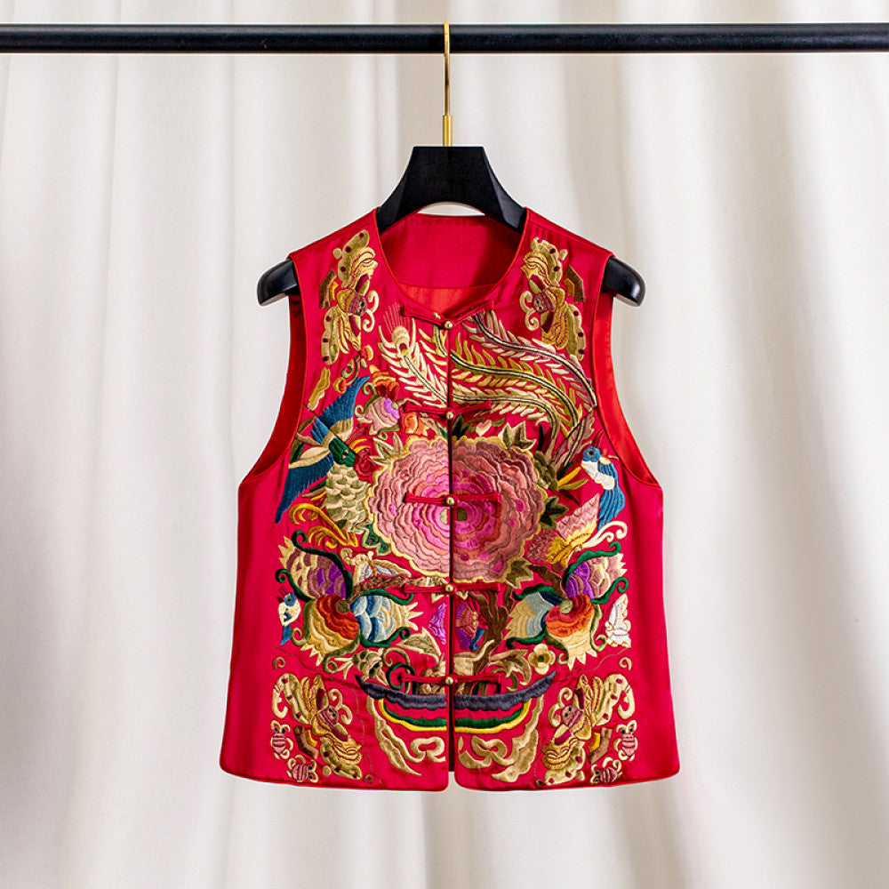 High grade red new Chinese style embroidered acetate vest for women to wear as a loose and lazy Spring Festival greeting dress for mothers image 10