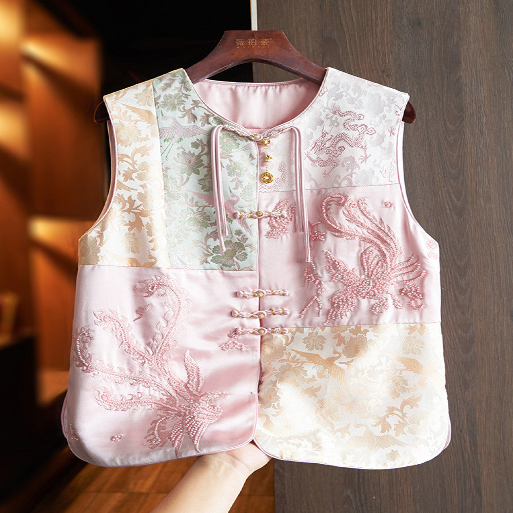 Western fashion heavy industry China Chic style embroidery this year popular vest 2024 chic new Chinese style beaded pan button top image 3