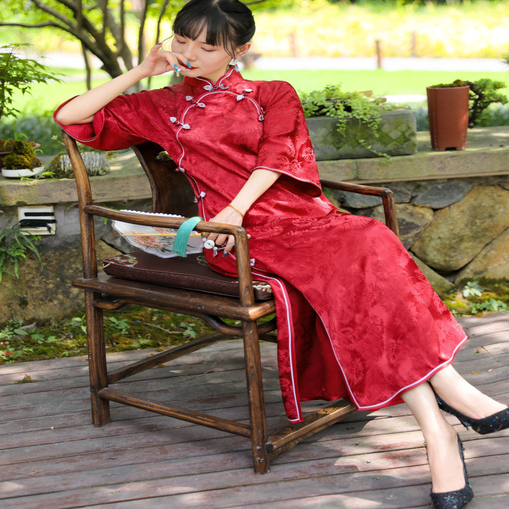 Zhu Yanhong Silk Jacquard Retro Meiling Knitted Cheongsam Stand up Collar Inverted Large Sleeves Fully Open Handmade Buckle Dress image 1