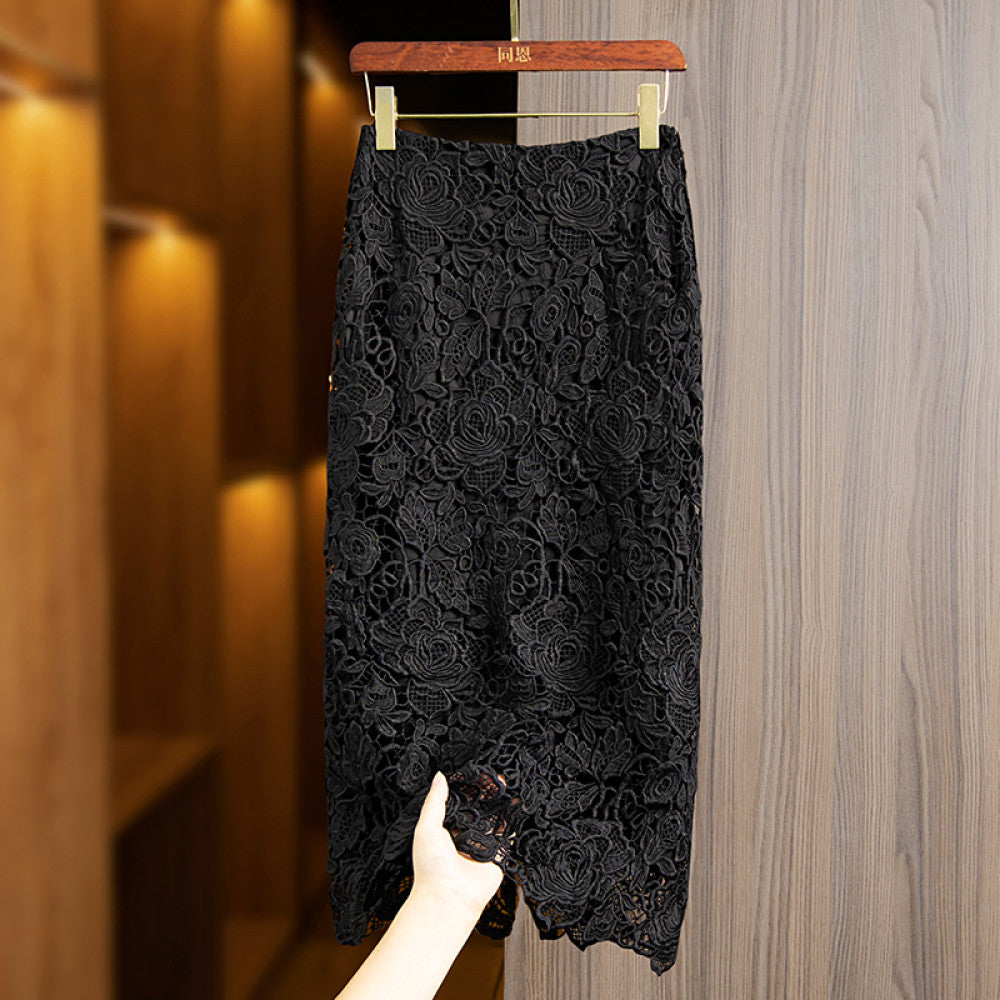 Temperament feminine style hip hugging skirt women s 2024 early spring new high waisted French elegant black slit lace skirt image 1
