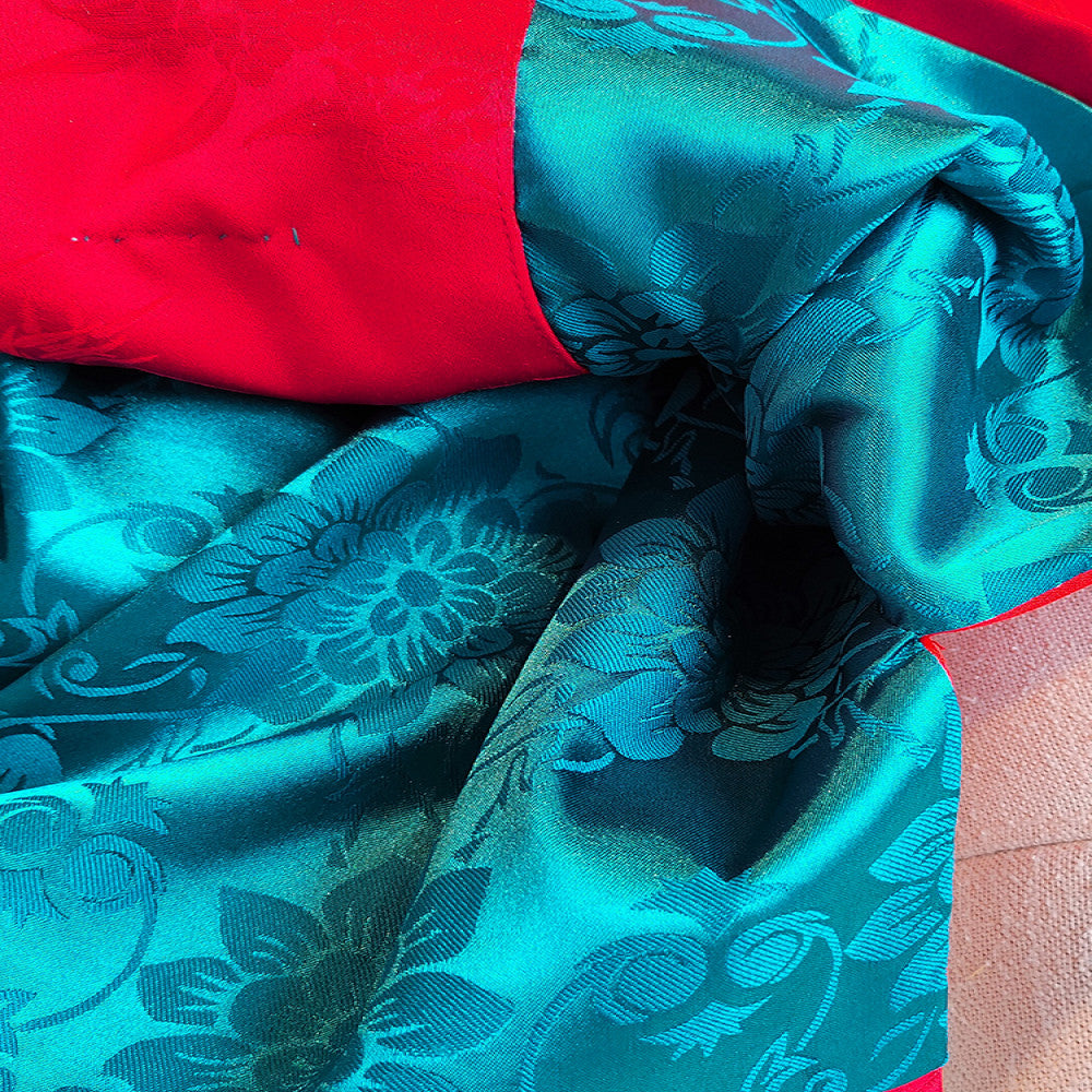 Red new Chinese style buttoned thick cotton jacket female original design New Year retro jacquard Chinese style cotton jacket top image 4