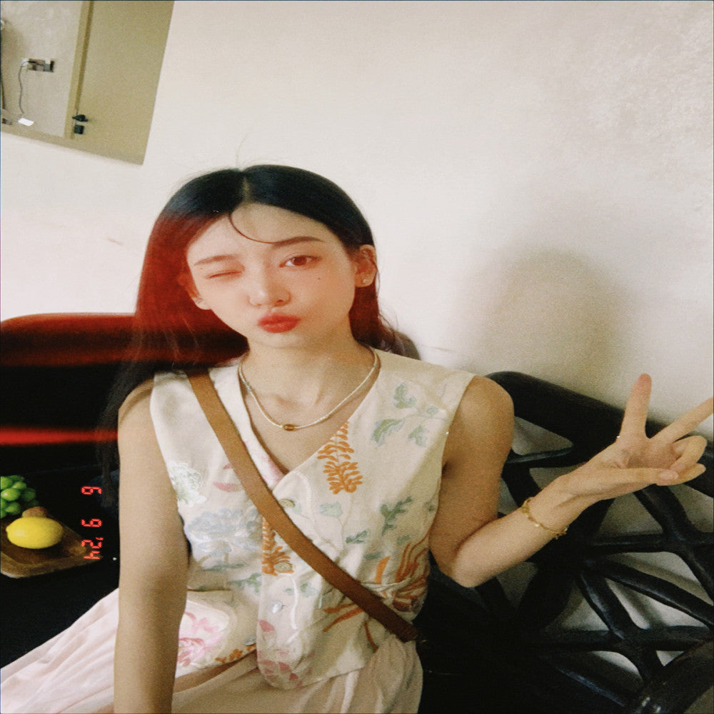 Thecoco linen embroidery old money style original halter neck dress vest suit female summer heavy industry temperament image 45