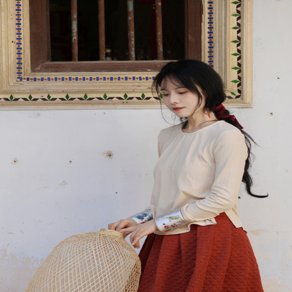 In the mountains there are Guizhi Wanfu er New Year s greetings National Wind and Snow Neil Cotton Jacket Gold Red Half Skirt image 29