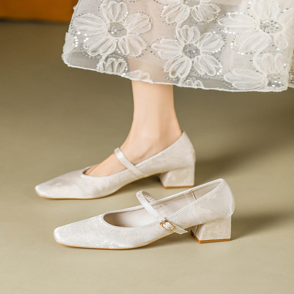 Hong Kong style new Chinese style shoes for women matching cheongsam and Hanfu satin embroidered flowers square toe Mary Jane shoes image 3