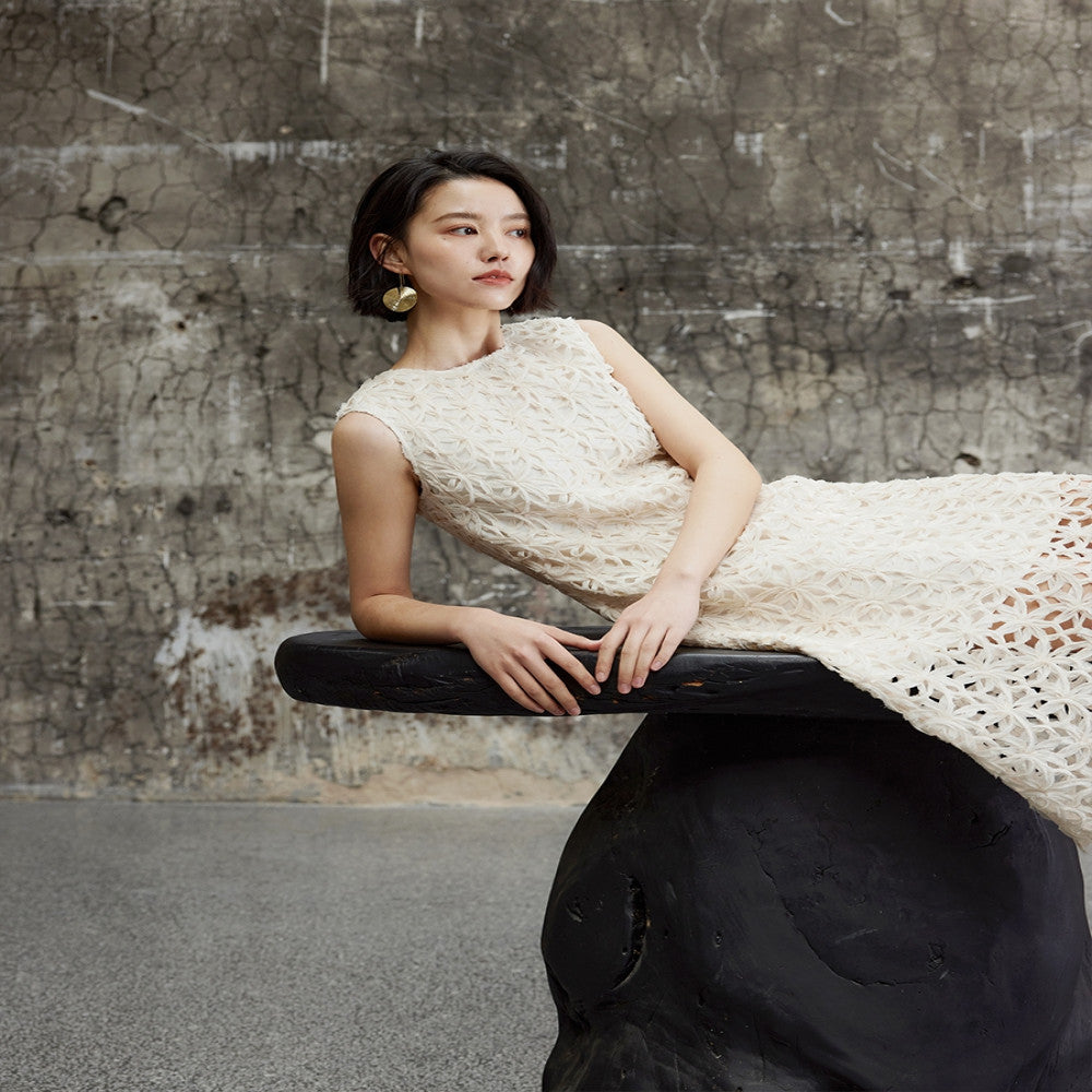 Zhimeijia heavy handmade hollow sleeveless temperament dress super fairy romantic French retro skirt summer image 1