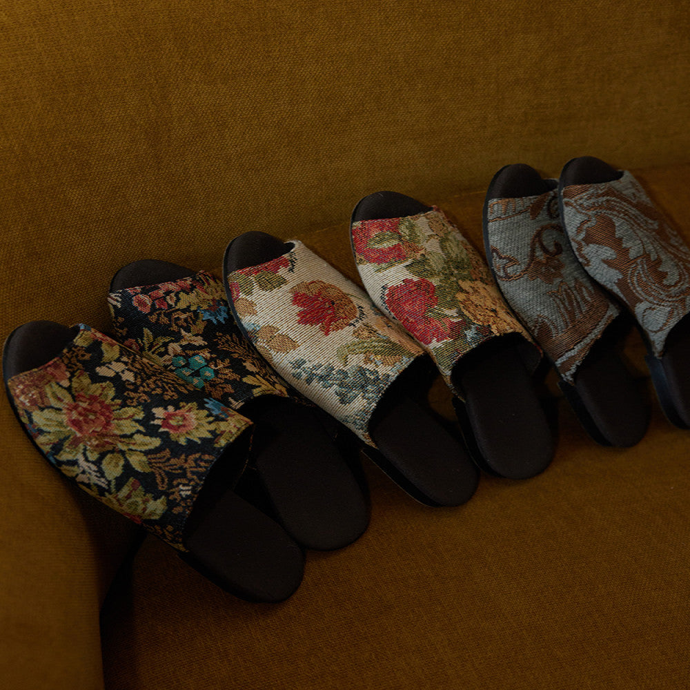Jasmine and Fusu vintage cotton flower jacquard cashew flower slippers lazy sofa slippers image 0