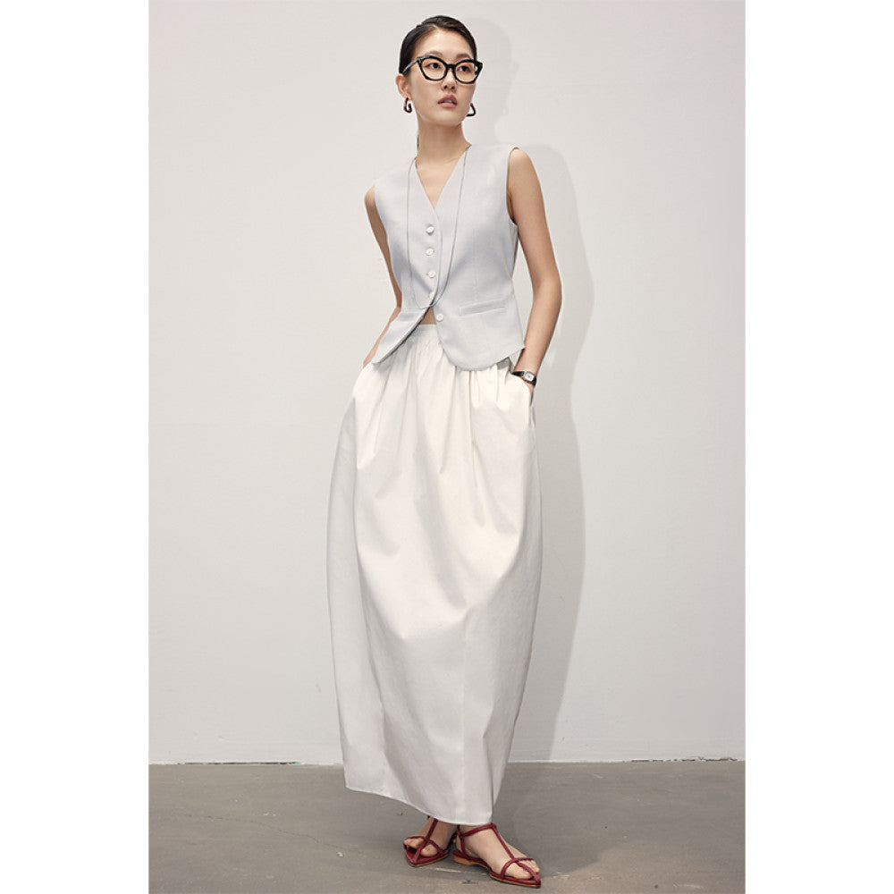 Due to the white floral bud skirt with a high waist and slimming effect the A line midi skirt is suitable for summer women with a French style Hepburn mid length umbrella skirt image 9