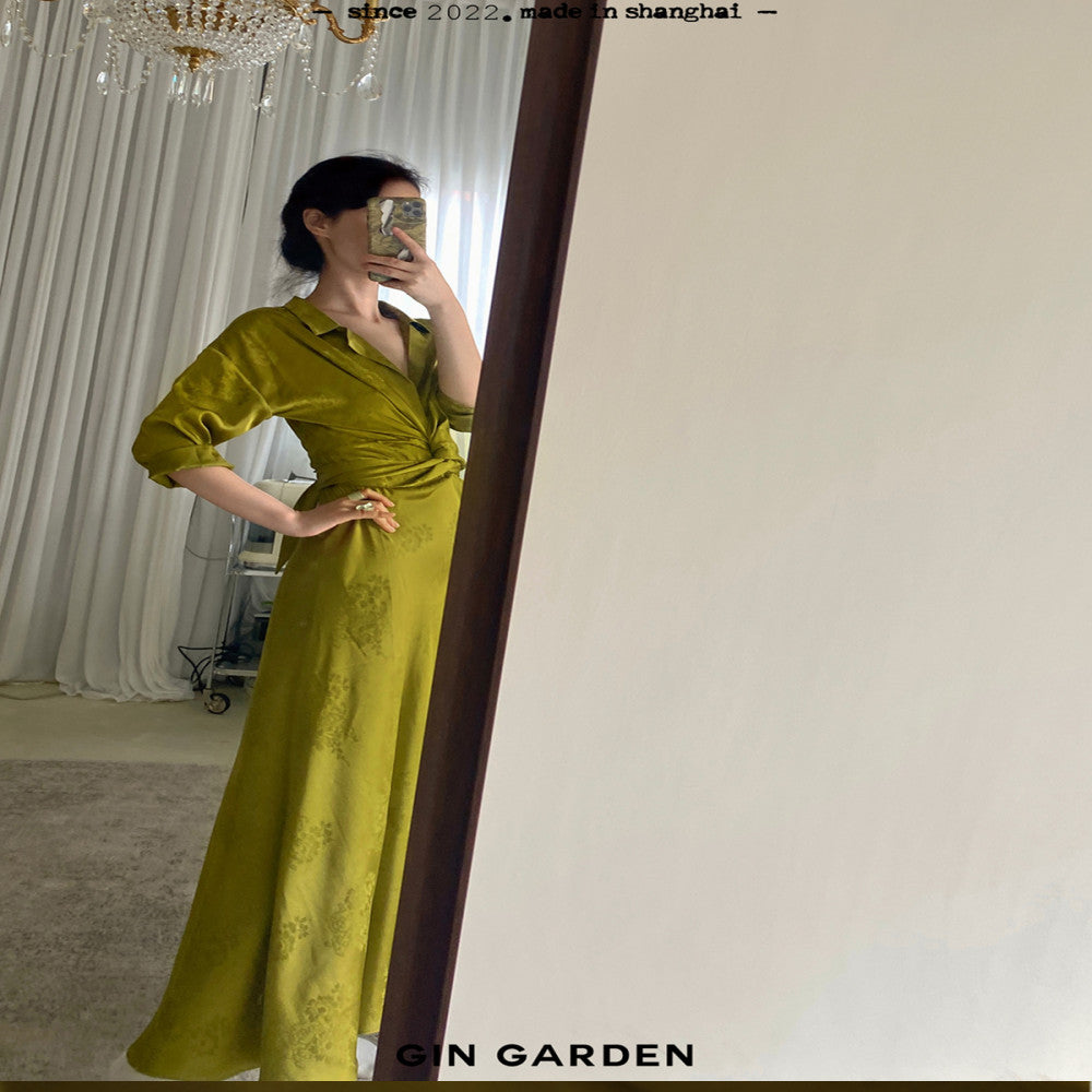 GinGarden new Chinese niche design embossed hollow jacquard satin waist cinching elegant light luxury dress dress image 2