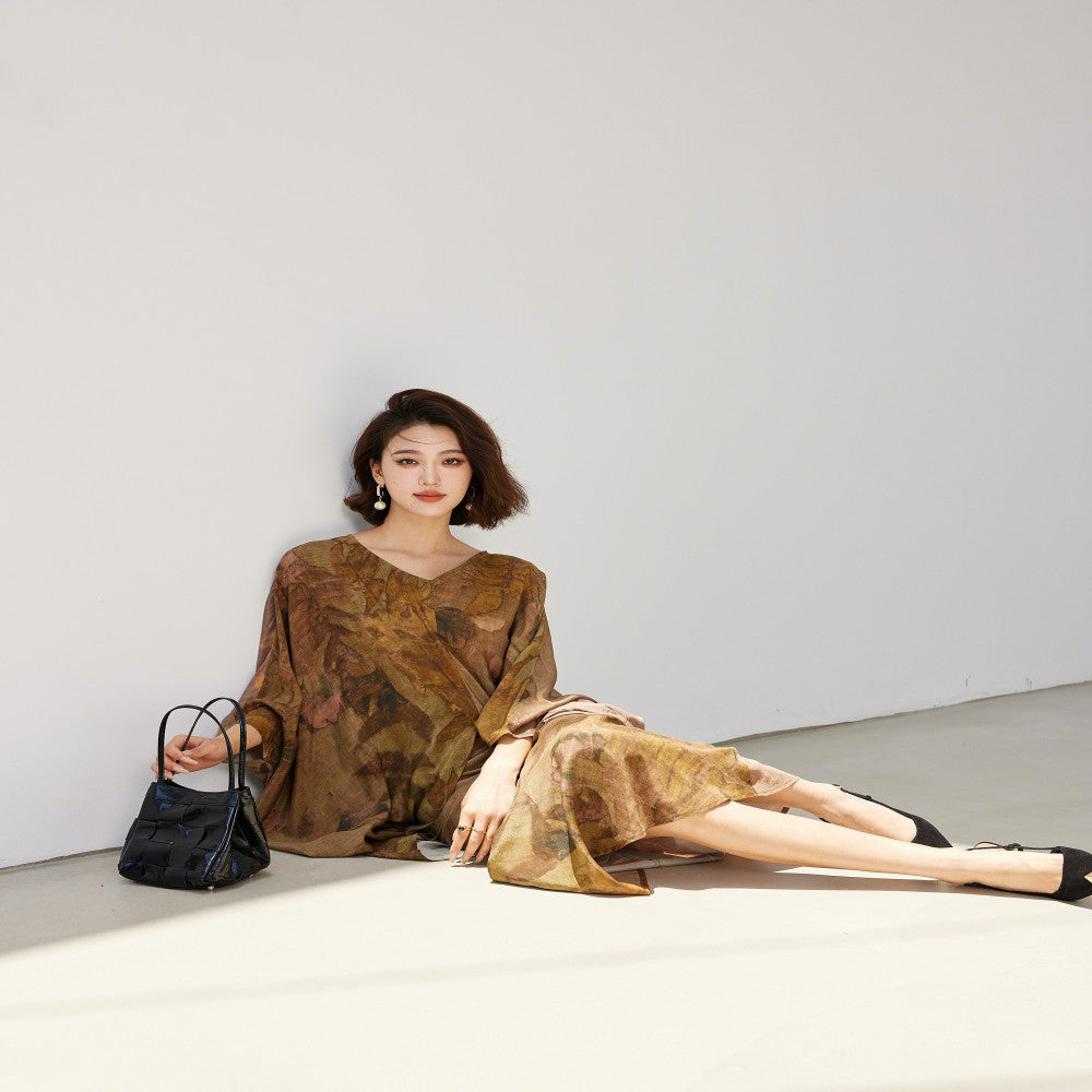 Colorful V neck design with a sense of Chinese style new Chinese style top high waisted skirt set for women s summer two piece set with three views image 36