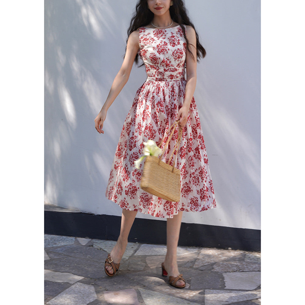 Chings retro printed one necked backless dress with a high waist and slimming effect featuring a large swing skirt and a Hepburn style slimming look image 8