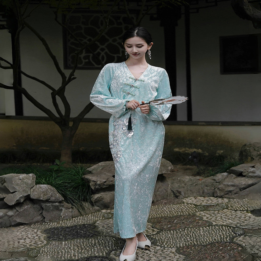Chengyu Gaoding Shuyu New Chinese Heavy Industry Thorn Jade Green Heavy Industry Gold Velvet Pressed Flower Plate Button Dress image 14