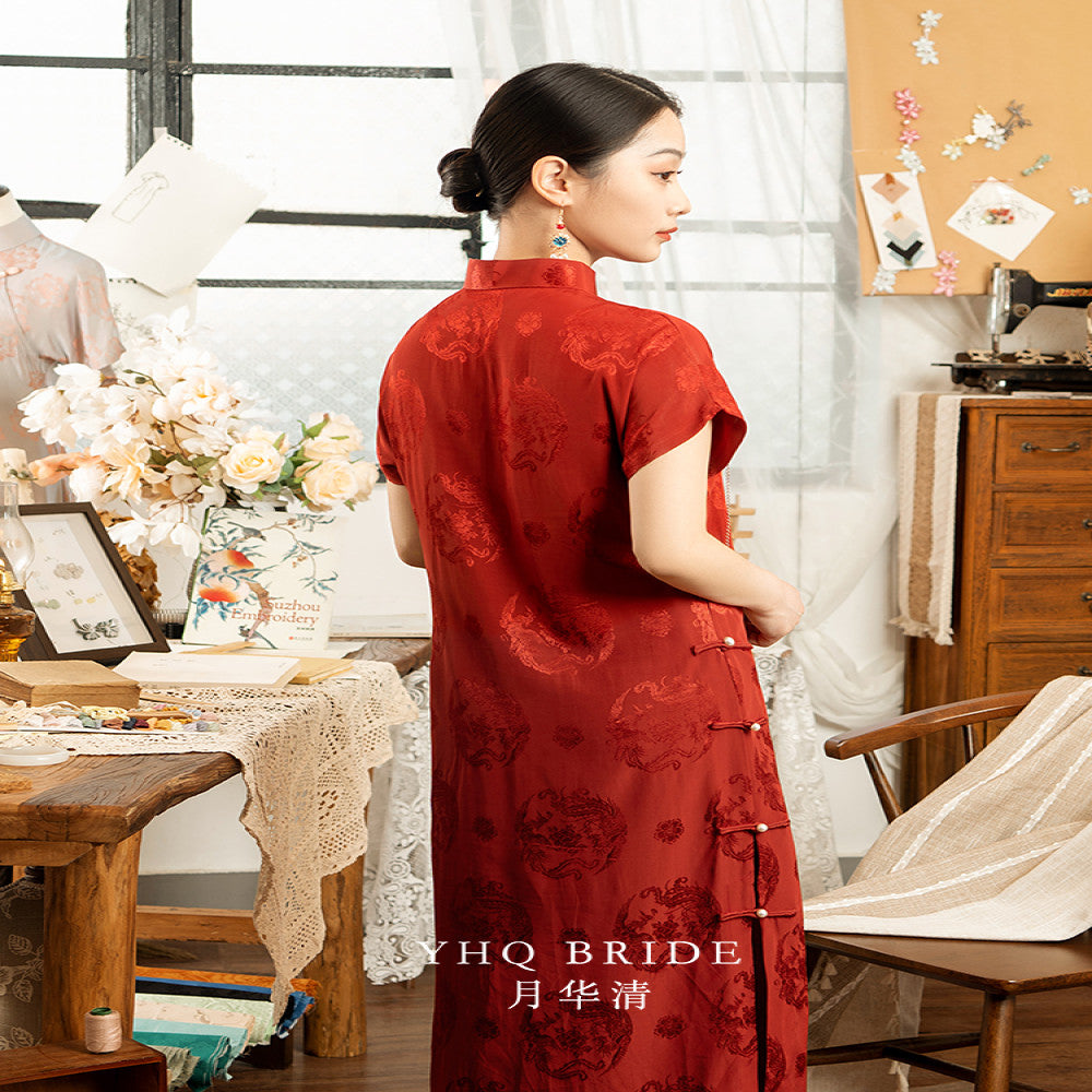 He Yue Hua Qing Frost Branch Red Cheongsam Toast Dress 2025 New Full Open Back Retro Engagement and Wedding Dress image 0