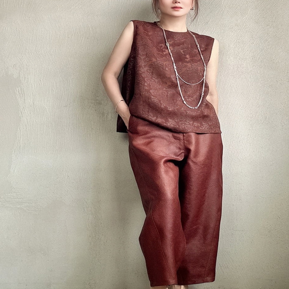 Slow round niche design spring and summer new retro cut flower hollow red ramie red cloud yarn sleeveless T shirt vest top women image 1