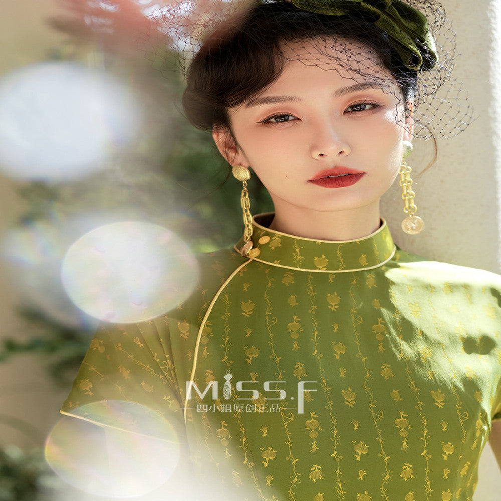 Four Miss Beautifully Improved Green New Chinese Graduation Dress Cheongsam Women 2025 New Summer Youth Style Daily image 1