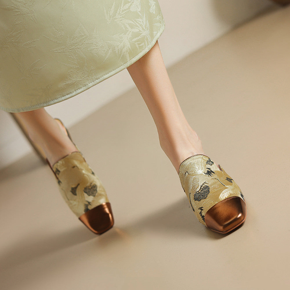 New Chinese style Baotou half slippers with women s embroidery thick heel high end feel low heel color blocked M ller sandals paired with skirts image 11