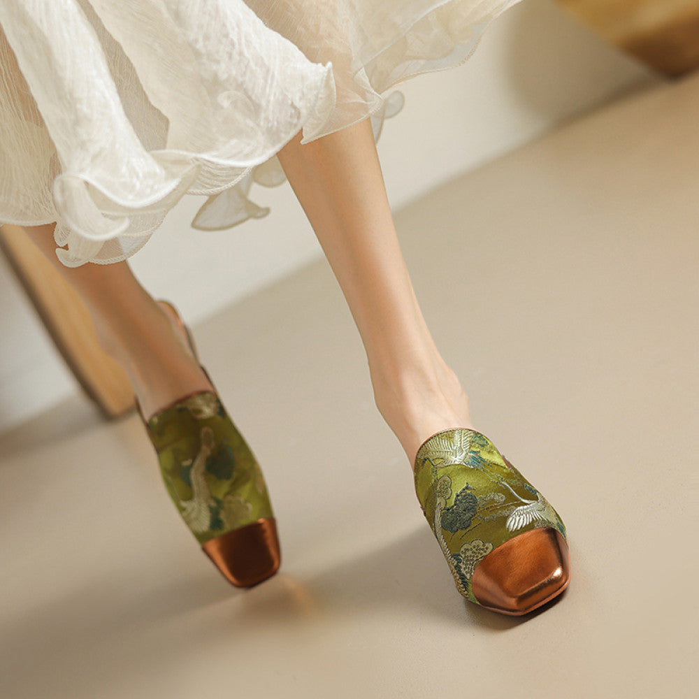 New Chinese style Baotou half slippers with women s embroidery thick heel high end feel low heel color blocked M ller sandals paired with skirts image 33
