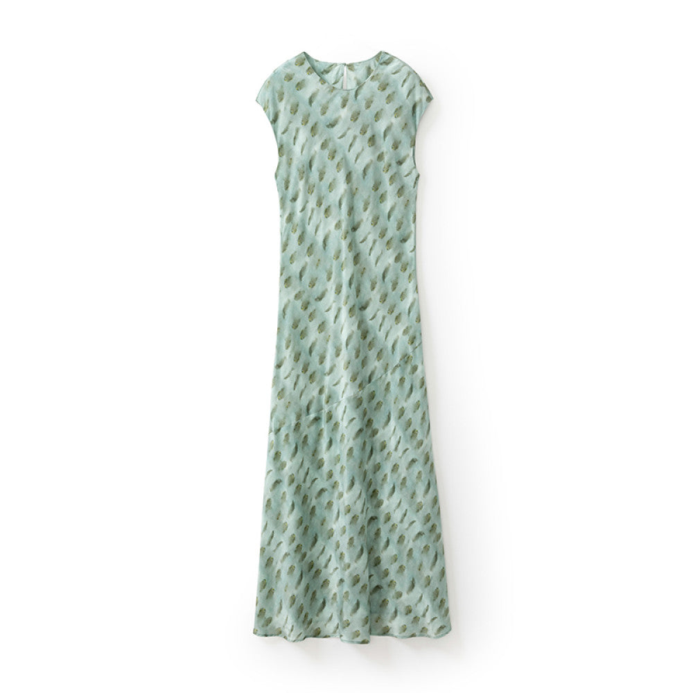 Different from the market version 1OO silk double crepe dress with small cap sleeves asymmetrical bias cut and waisted mulberry silk printed dress image 9