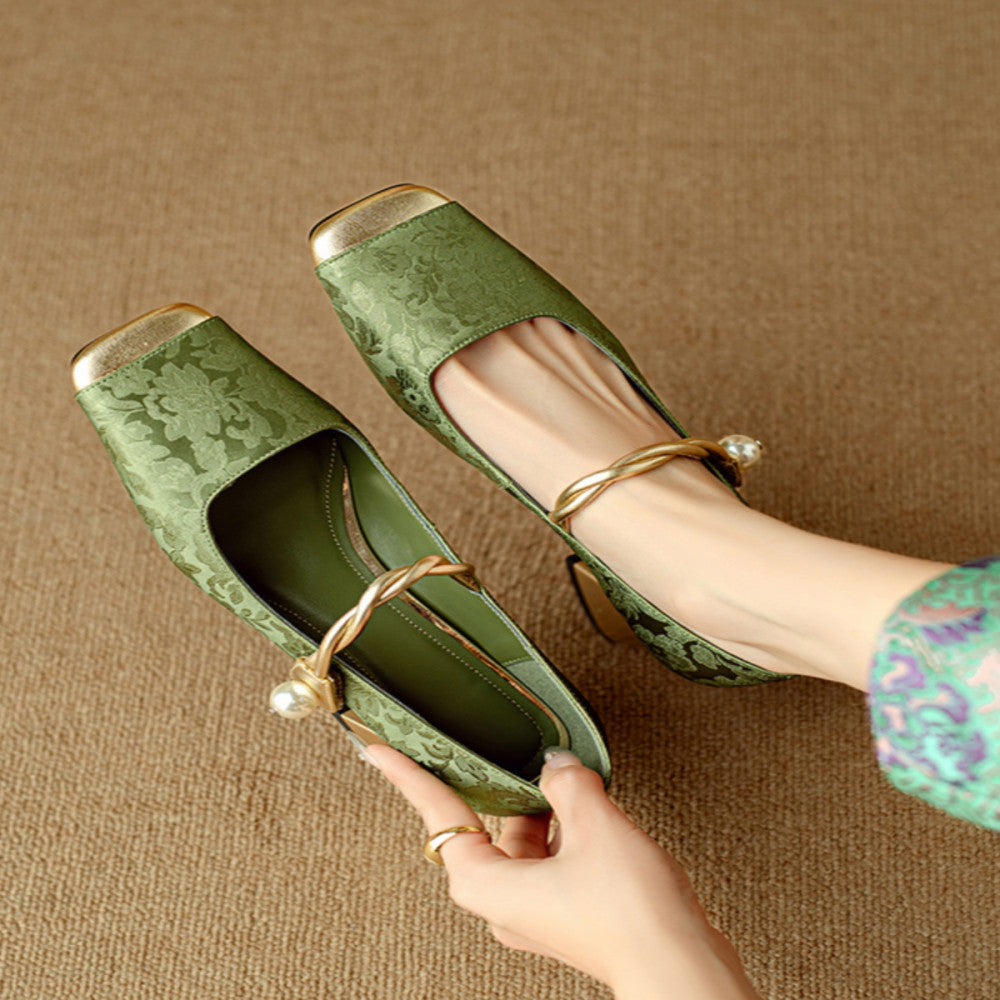 Mu Xiaoxi WvavW New Chinese Style Qipao High Heels Embroidered Satin Square Head French Mary Jane Single Shoes image 0