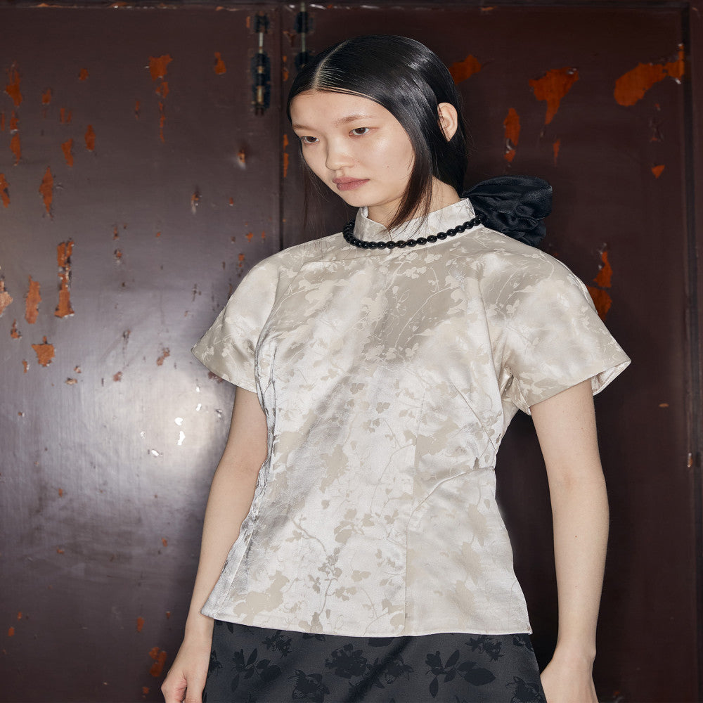 PaleBlueDot Fashionable New Chinese Rice White Satin Jacquard Three Dimensional Diagonal Forefront Retro Shirt image 0