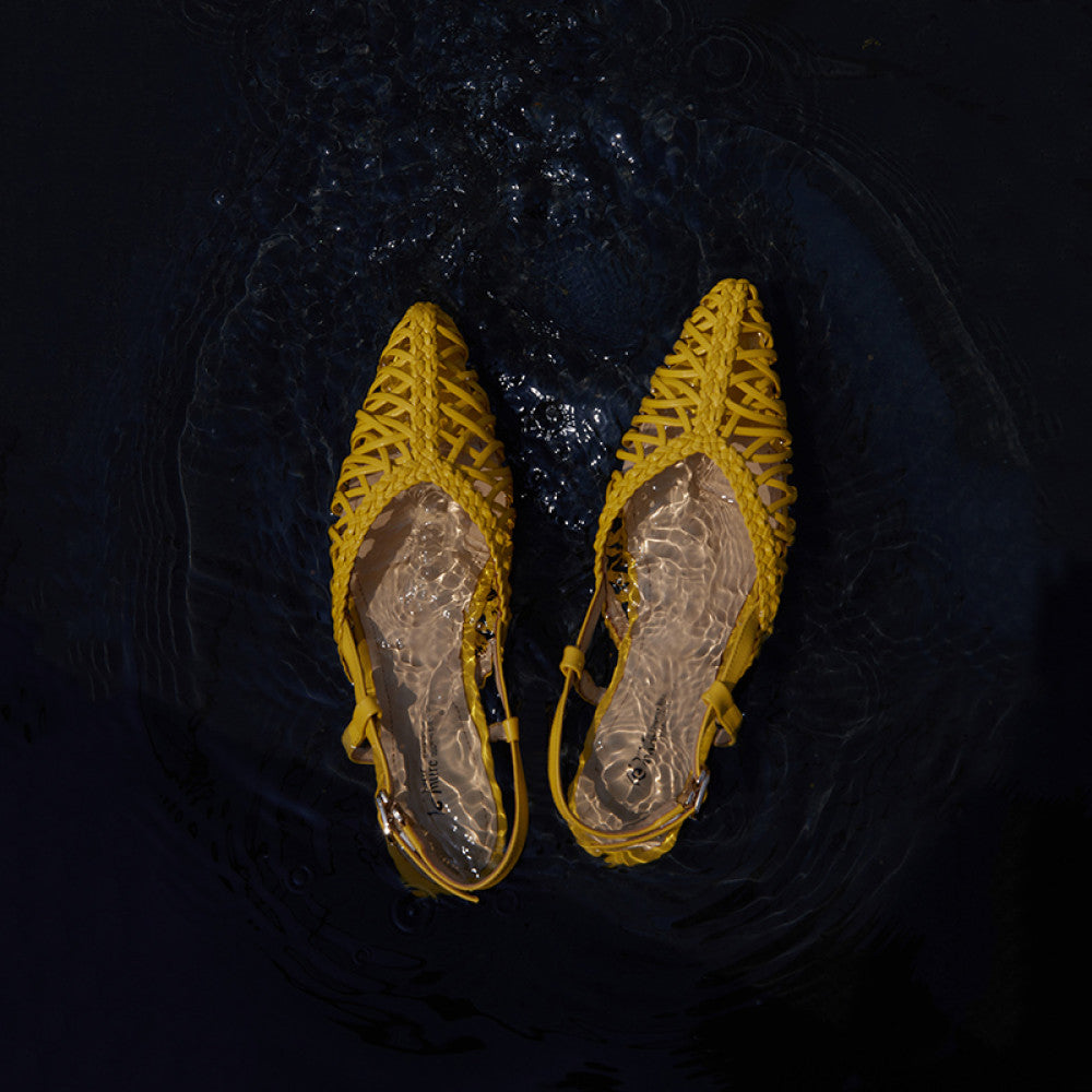 ASAYA3295 Hand Woven Pointed Sandals