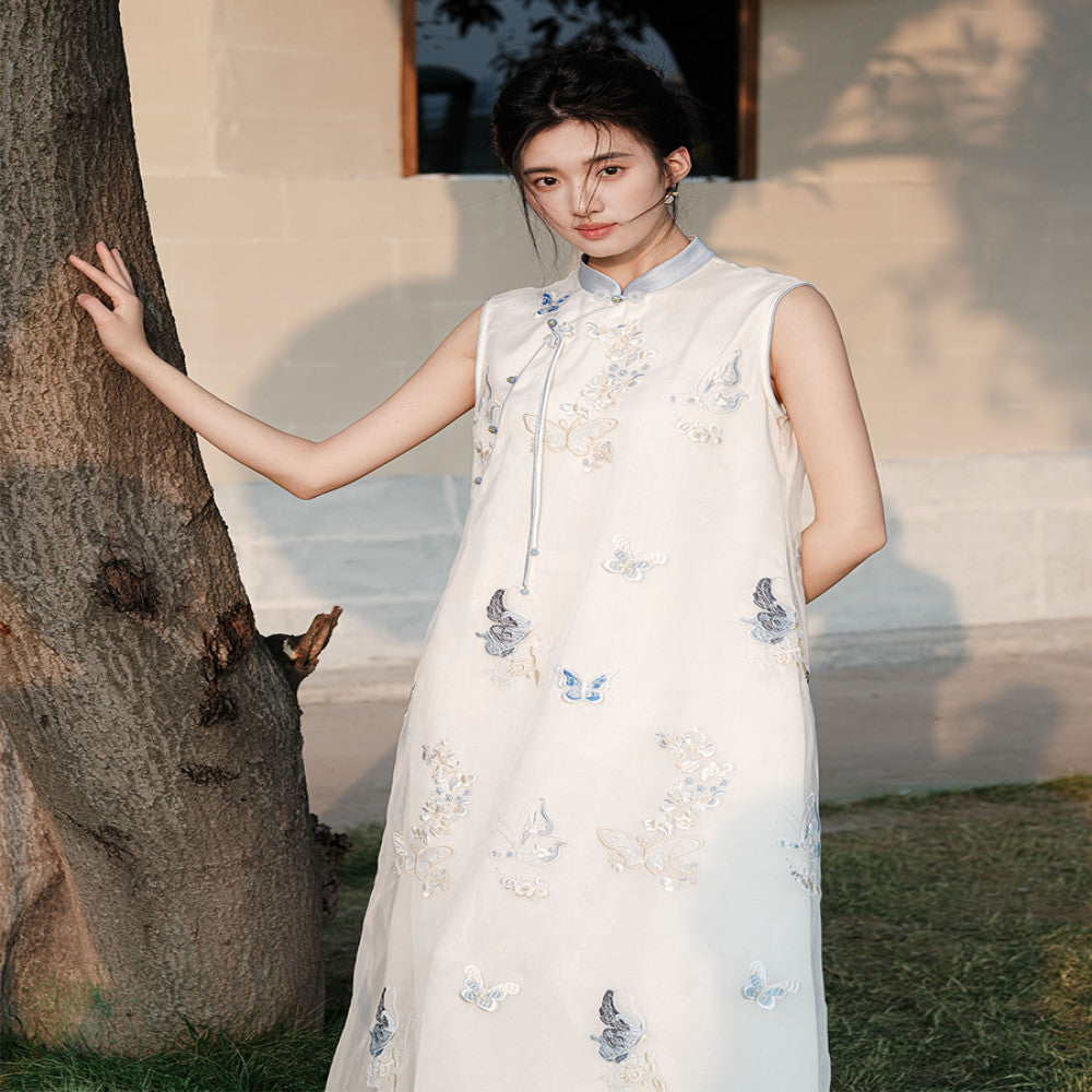 New Chinese style dress for women in the summer of 2025 elegant and exquisite three dimensional embroidered long skirt with slanted placket image 0