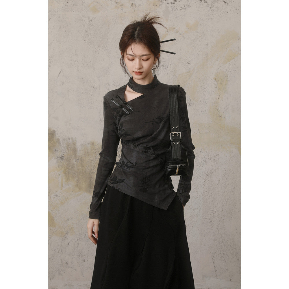 Round and missing INGKO new Chinese autumn style buckle light Chinese style hollow design inkstone gray slimming long sleeved women s top T shirt image 7