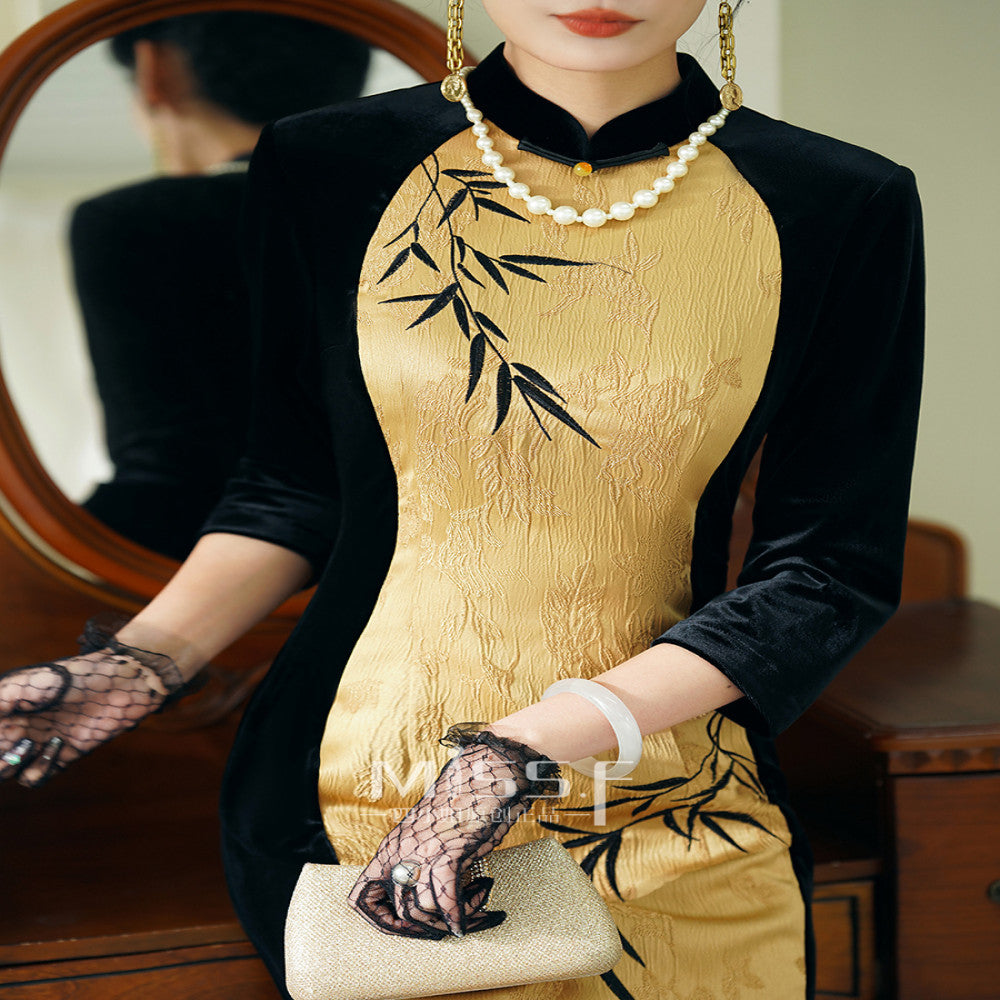 Miss Four s Golden Velvet Large Size Cheongsam Dress New Chinese Long Sleeve New Year s Eve Banquet Hundred Day Banquet Mother s Dress Dress image 1