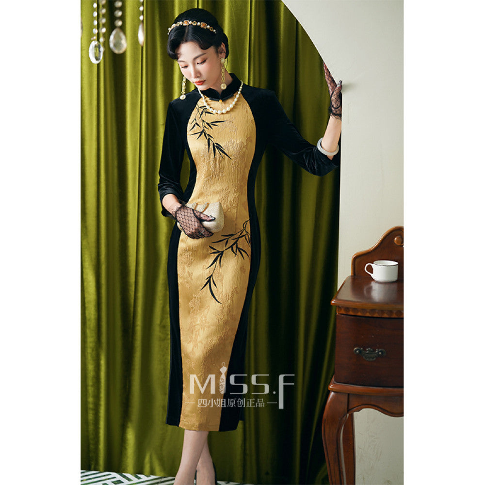 Miss Four s Golden Velvet Large Size Cheongsam Dress New Chinese Long Sleeve New Year s Eve Banquet Hundred Day Banquet Mother s Dress Dress image 10
