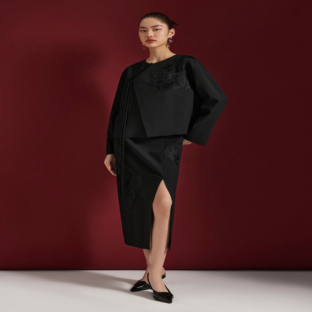 Naivee Heavy Industry Embroidered Chinese Style Top Coat Women s Commuting Fashion Design Sense image 1