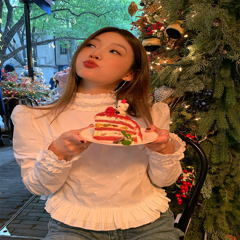 Luoluo Zhuanjie white French style shirt 2025 new women s autumn and winter design sense niche long sleeved top with a pullover inside image 0