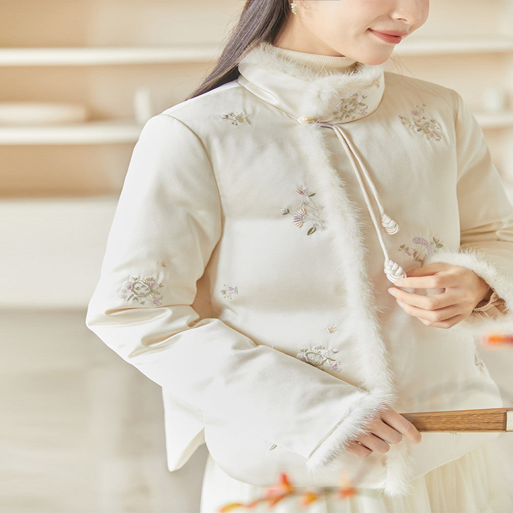 Mountain Colored Winter New Chinese style Women s Coat White Embroidered High Neck 90 Duck Down Thickened Warm Down Jacket image 16