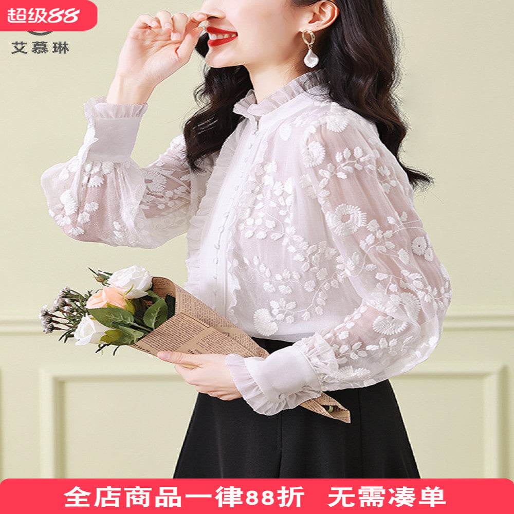 Big brand silk tops 2025 autumn and winter new women s white lace collar long sleeves heavy embroidery mulberry silk blouse image 0