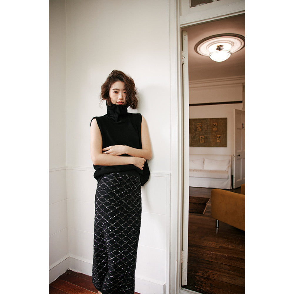 ROSEBANKS Star studded Skirt Under the Minister s Christmas Atmosphere Diamond Grid Glitter Knitted Half Skirt image 4