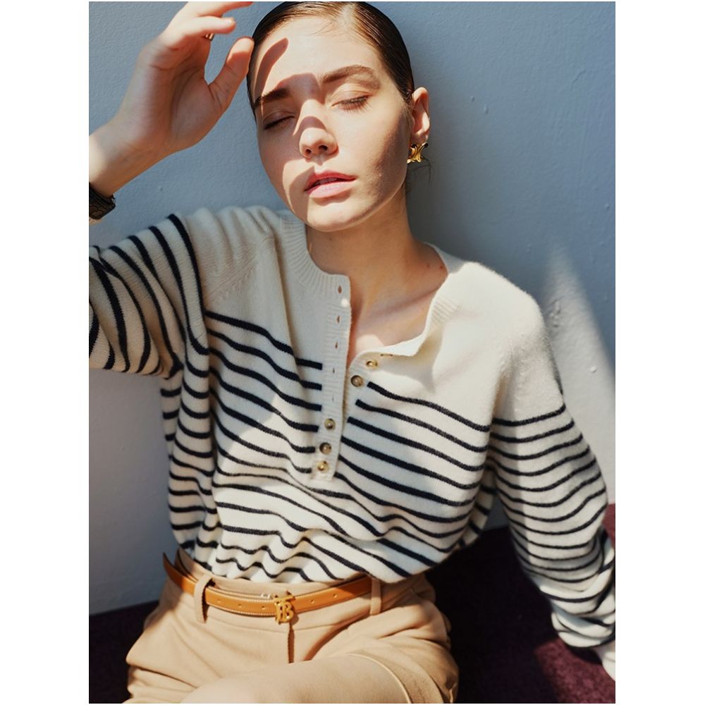 Soft warm loose French retro classic striped 2025 spring new wool knitted sweater round neck base sweater image 0