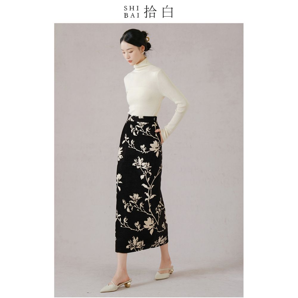 SHIBAI White Original Innovative Chinese Magnolia Half Skirt Autumn Winter Black Temperament Commuting Elegant Jacquard Half Skirt image 1