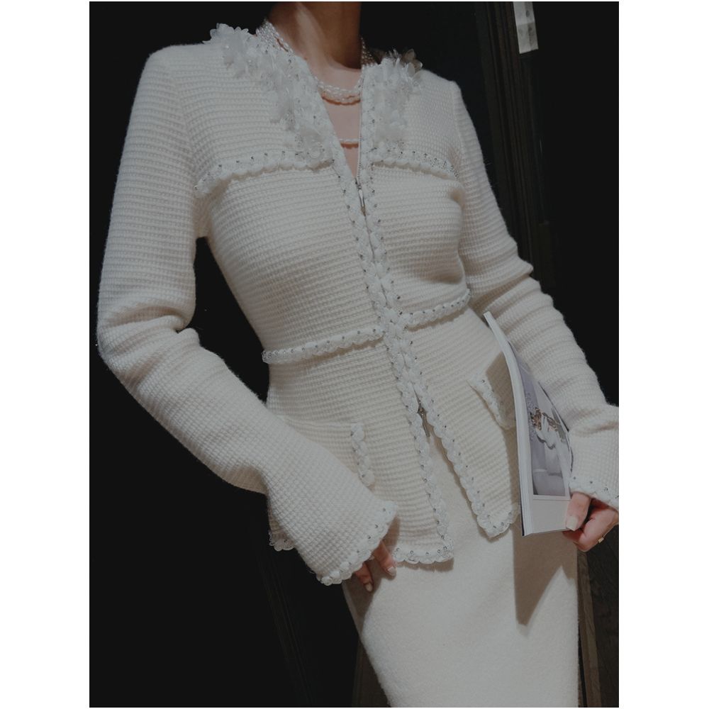 Luxury cashmere flower rhinestone French style small fragrance knitted cardigan with high end feel heavy coat sweater W4104 image 0