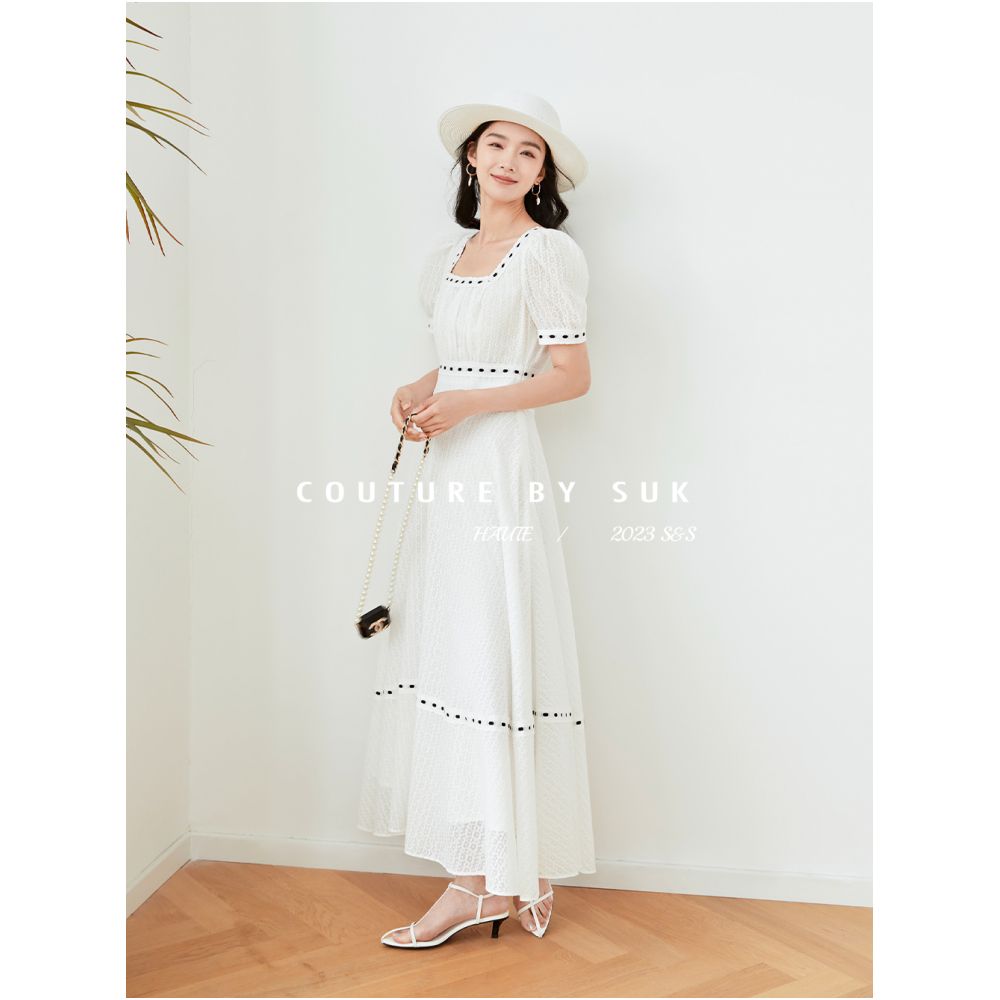 Spot SUK Danube Pearl Bubble sleeve contrasting white jacquard dress long style cinched waist for slimming effect image 4