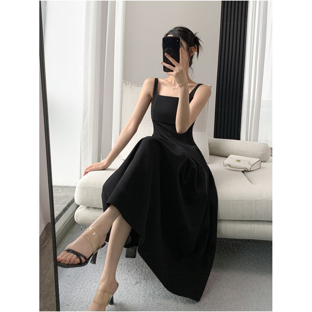 Guoge s black camisole dress for women in the autumn of 2025 a two piece set of high end French style small fragrant jacket image 5