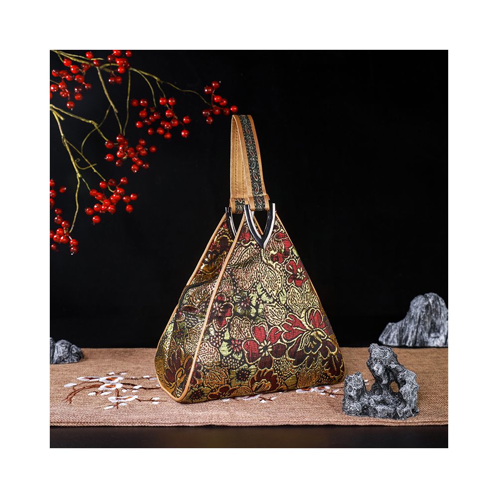 Going abroad to send old foreign fashion silk cheongsam handbag woven brocade lady classical handbag Chinese characteristic gift image 16