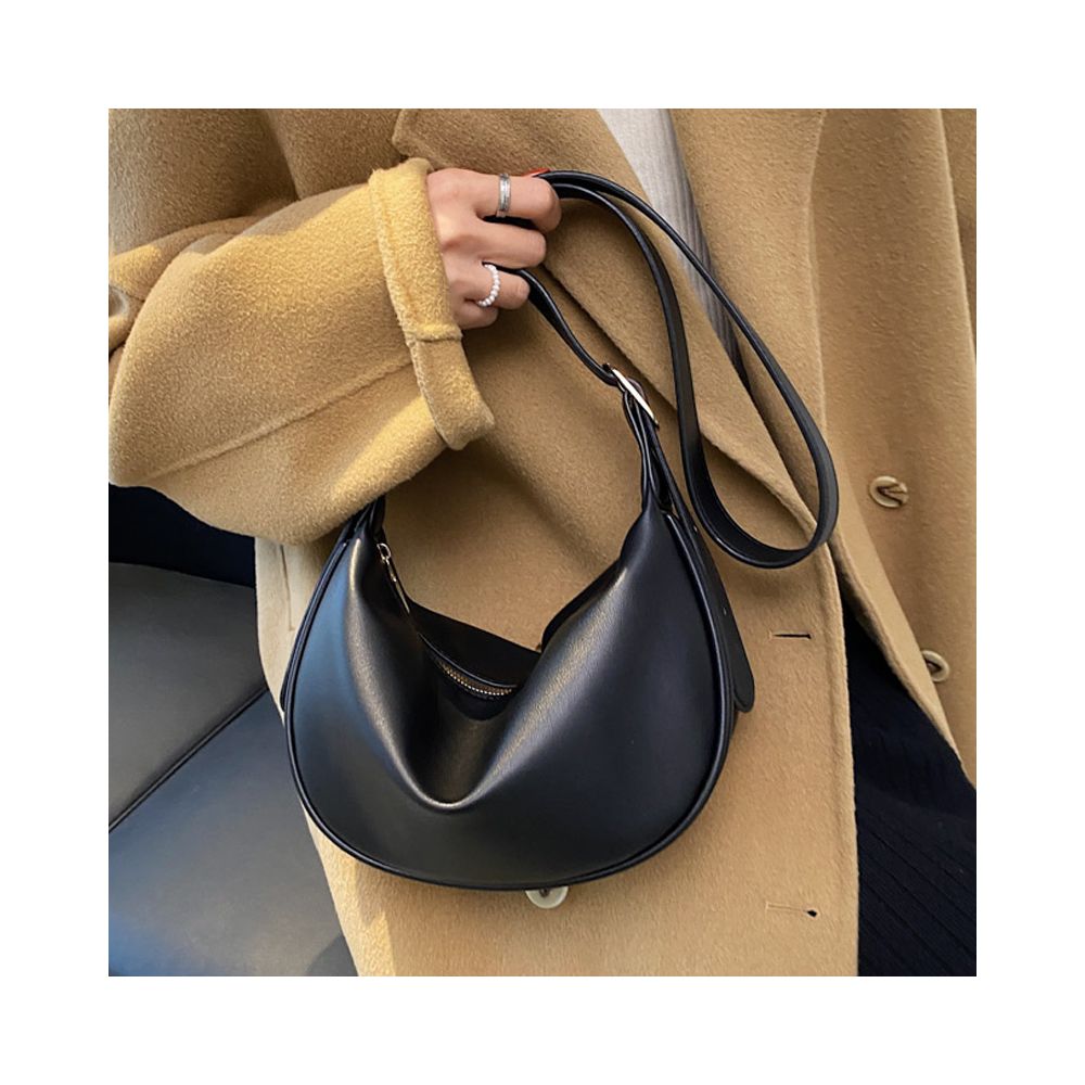 High end niche small bag for women 2025 new fashionable casual shoulder crossbody bag versatile black dumpling bag image 4
