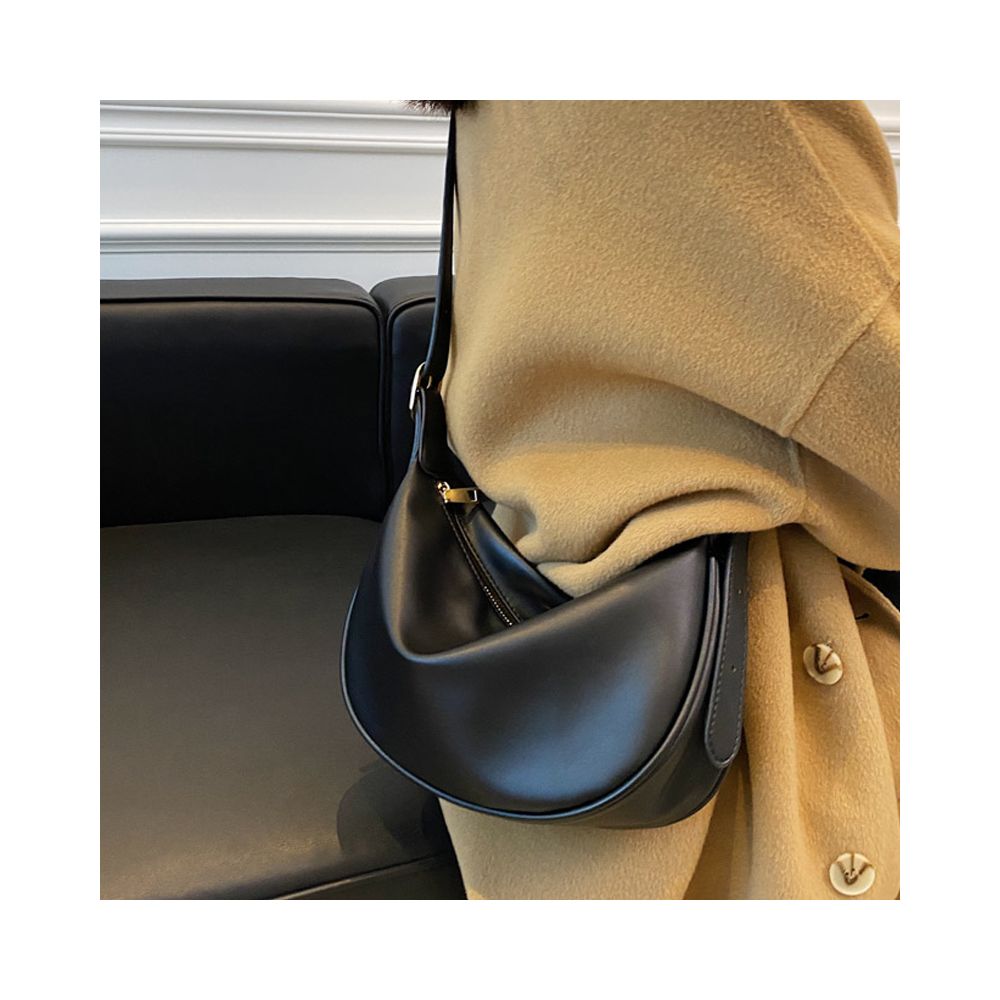 High end niche small bag for women 2025 new fashionable casual shoulder crossbody bag versatile black dumpling bag image 0